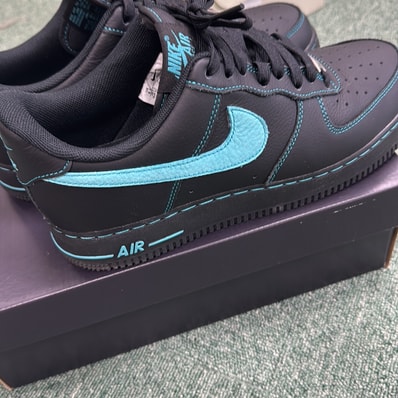 Nike Air Force 1 Low "Black Tiffany"