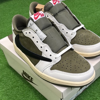 Travis Scott × Nike Air Jordan 1 Low OG SP "Reverse Olive"
