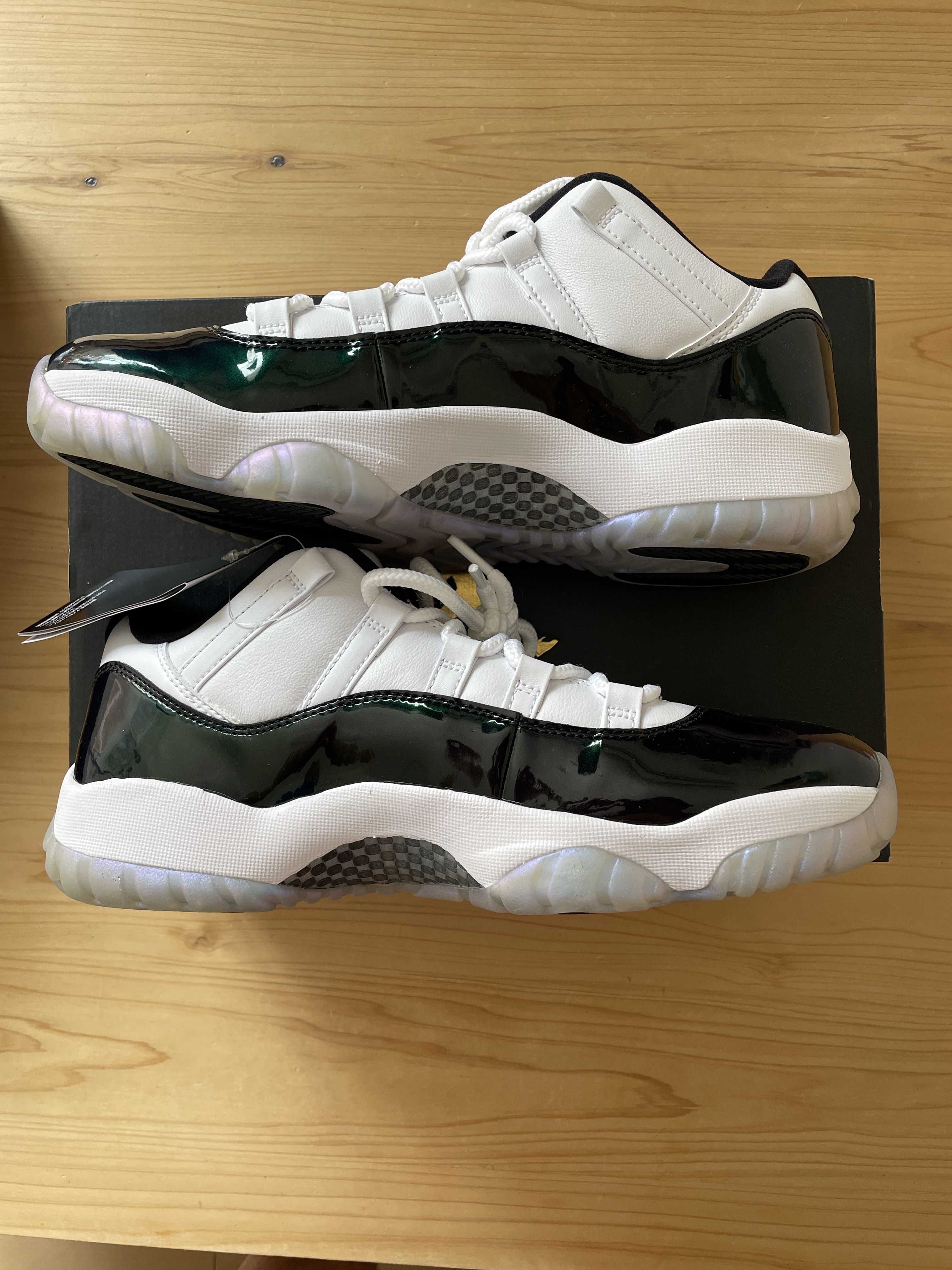 NIKE AIR JORDAN 11 LOW EASTER