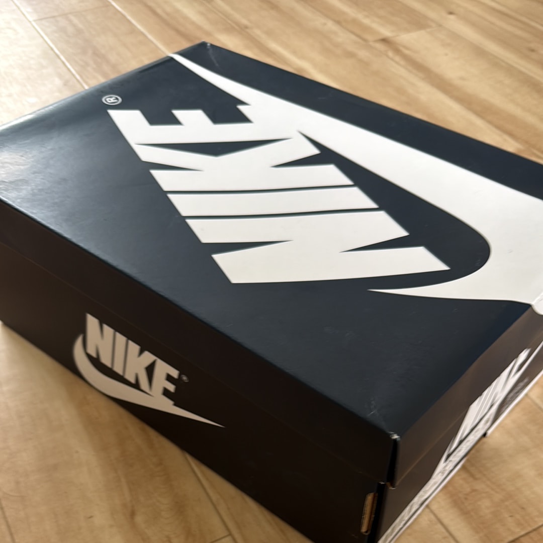 Nike Air Jordan 1 Retro High OG "Midnight Navy"