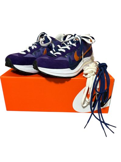 SACAI × NIKE VAPOR WAFFLE "DARK IRIS"