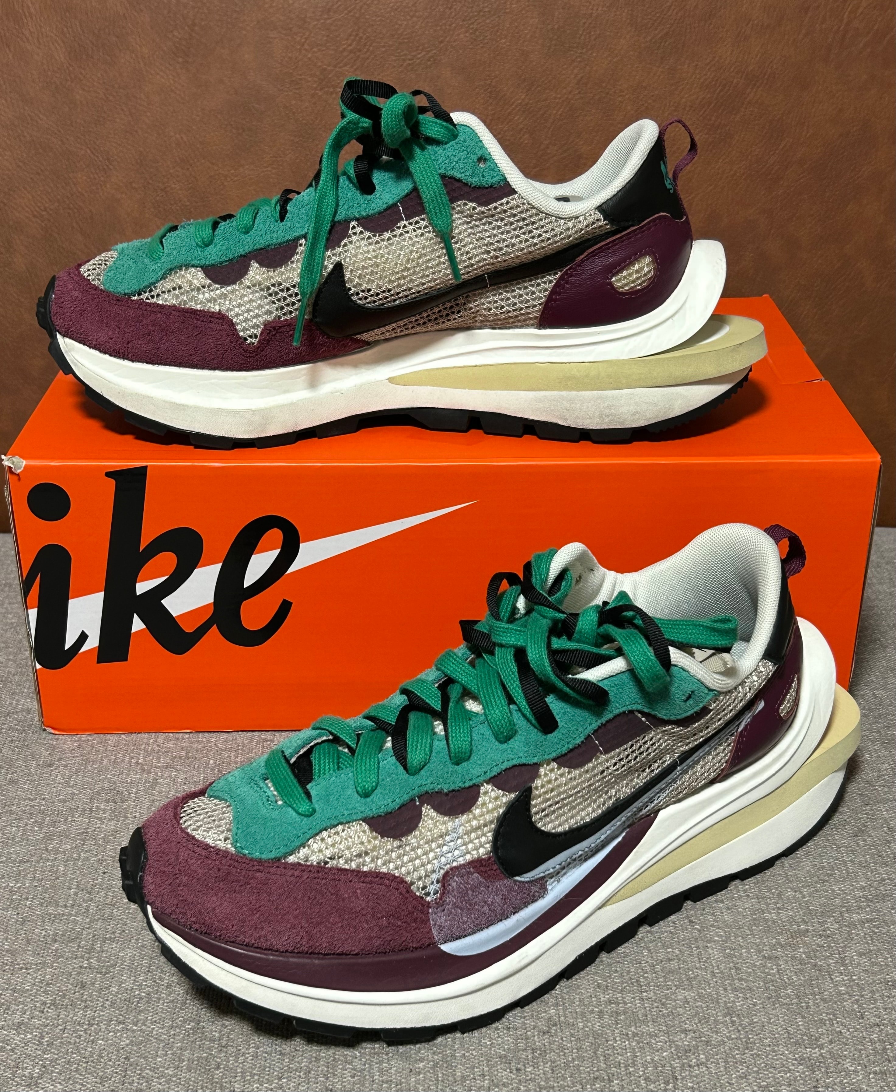 sacai × Nike Vapor Waffle "String/Red/Green"