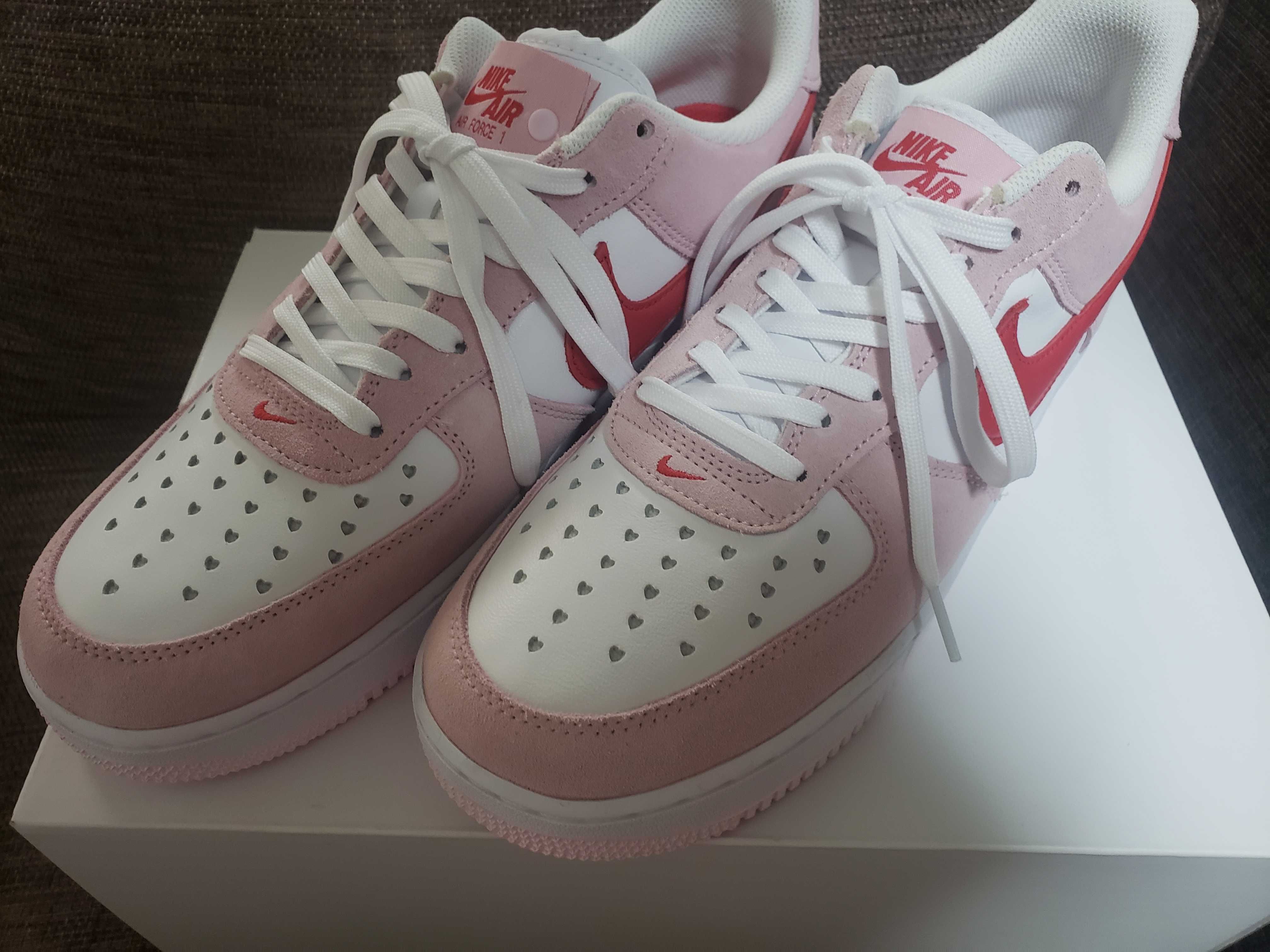 Nike Air Force 1 Low '07 "Valentine's Day"