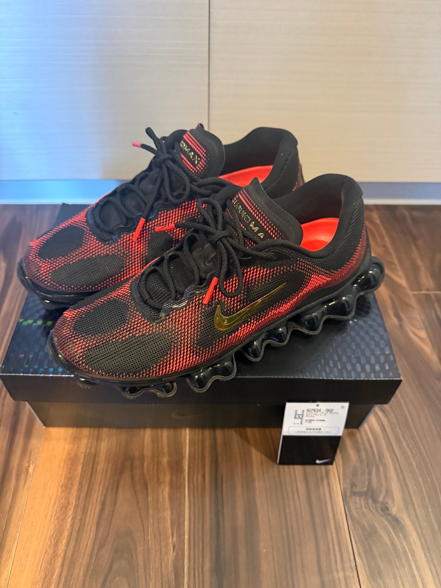 Nike Air Liquid Max "Black/Team Red"