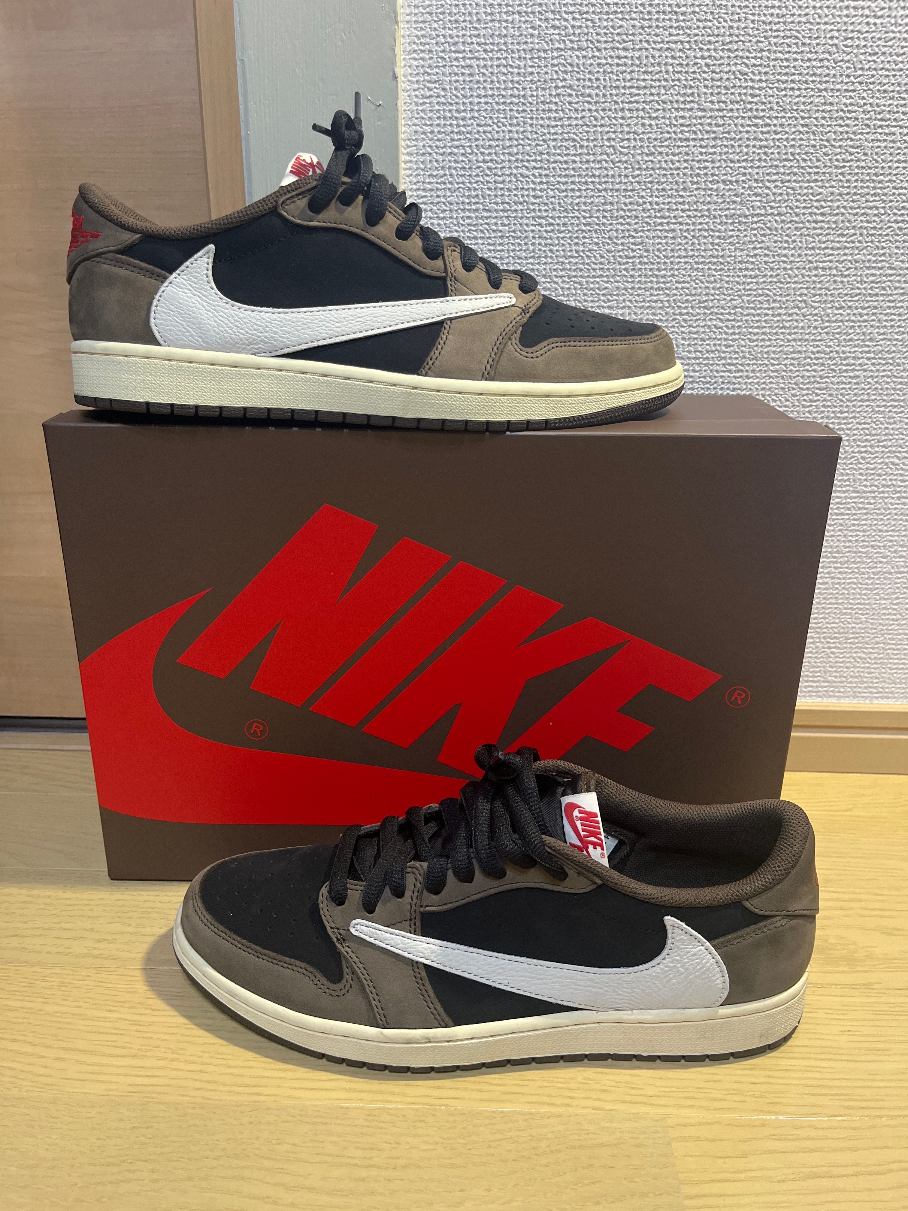 Travis Scott × Nike Air Jordan 1 Low OG SP-T "Black/Dark Mocha"