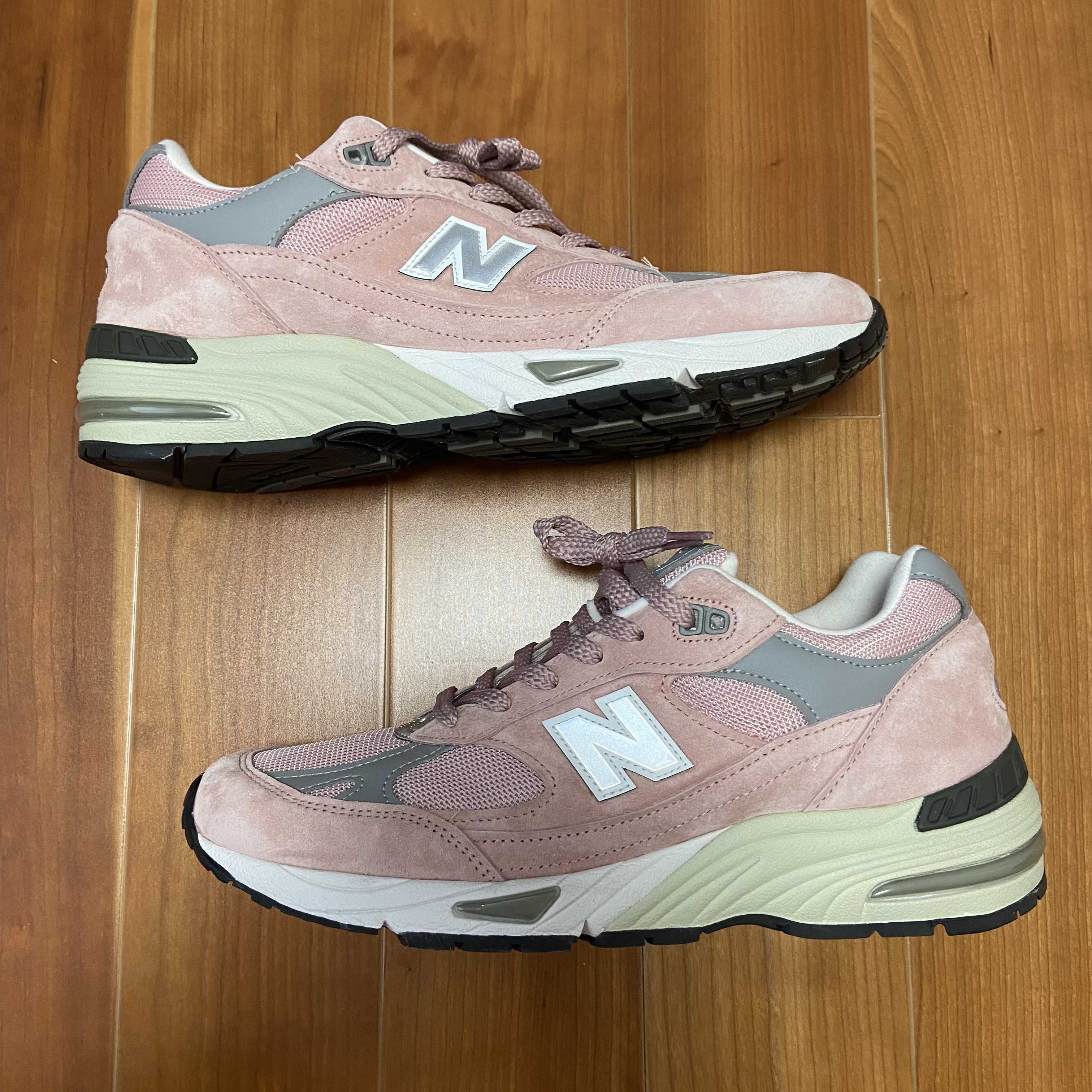 New Balance M991 PNK