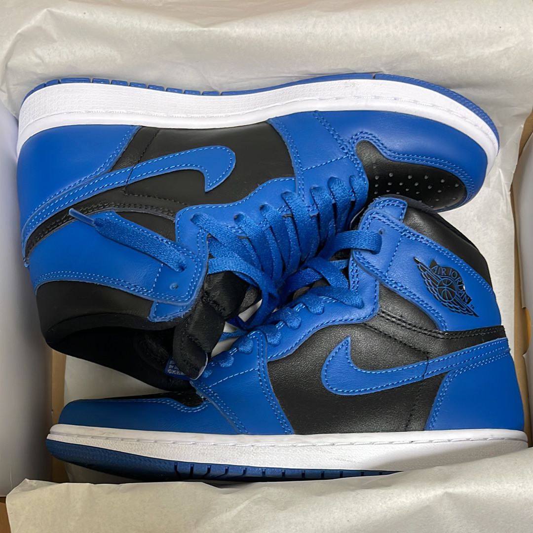 Nike Air Jordan 1 Retro High OG "Dark Marina Blue"