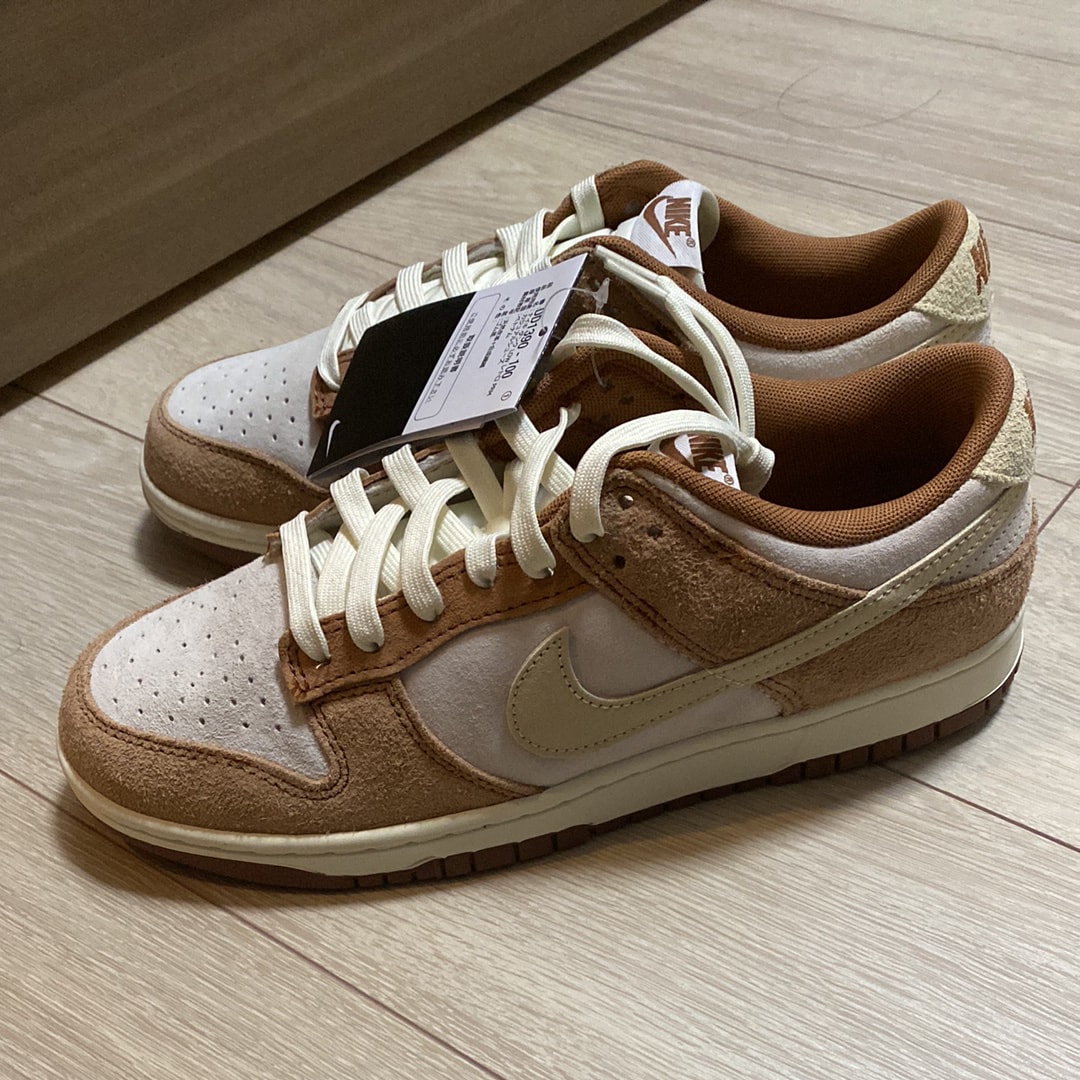 Nike Dunk Low PRM "Medium Curry"