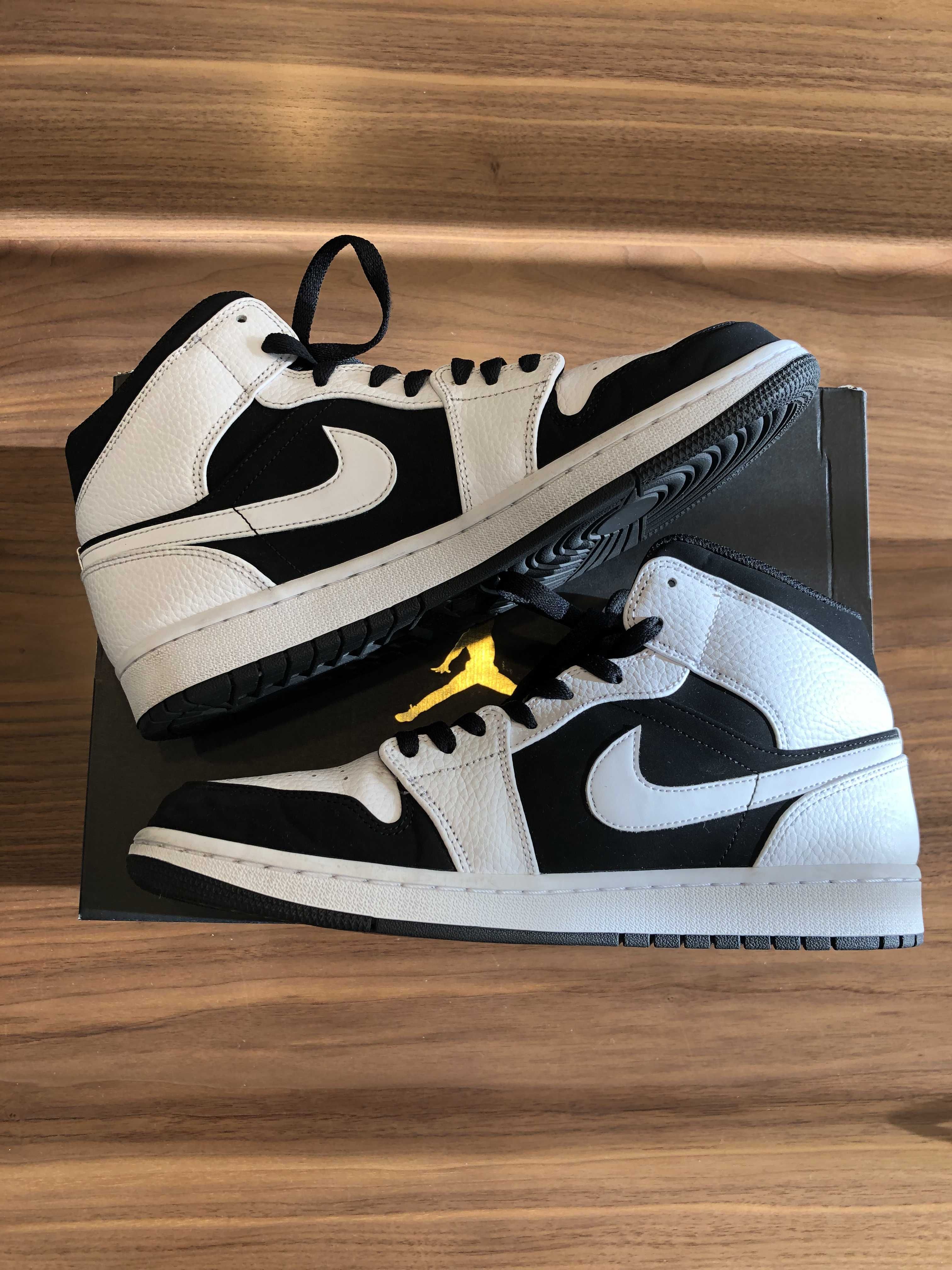NIKE AIR JORDAN 1 MID "WHITE BLACK"