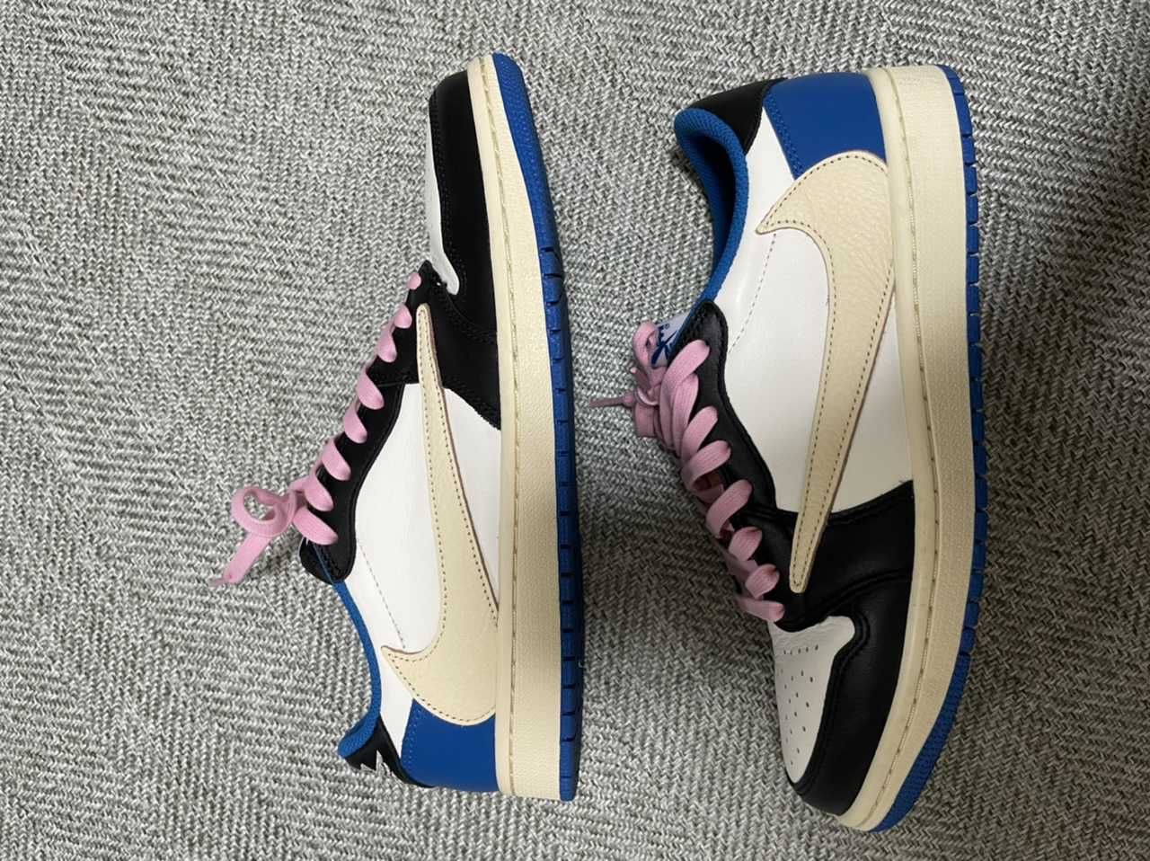 Travis Scott × fragment design × Nike Air Jordan 1 Low OG SP "Military Blue"