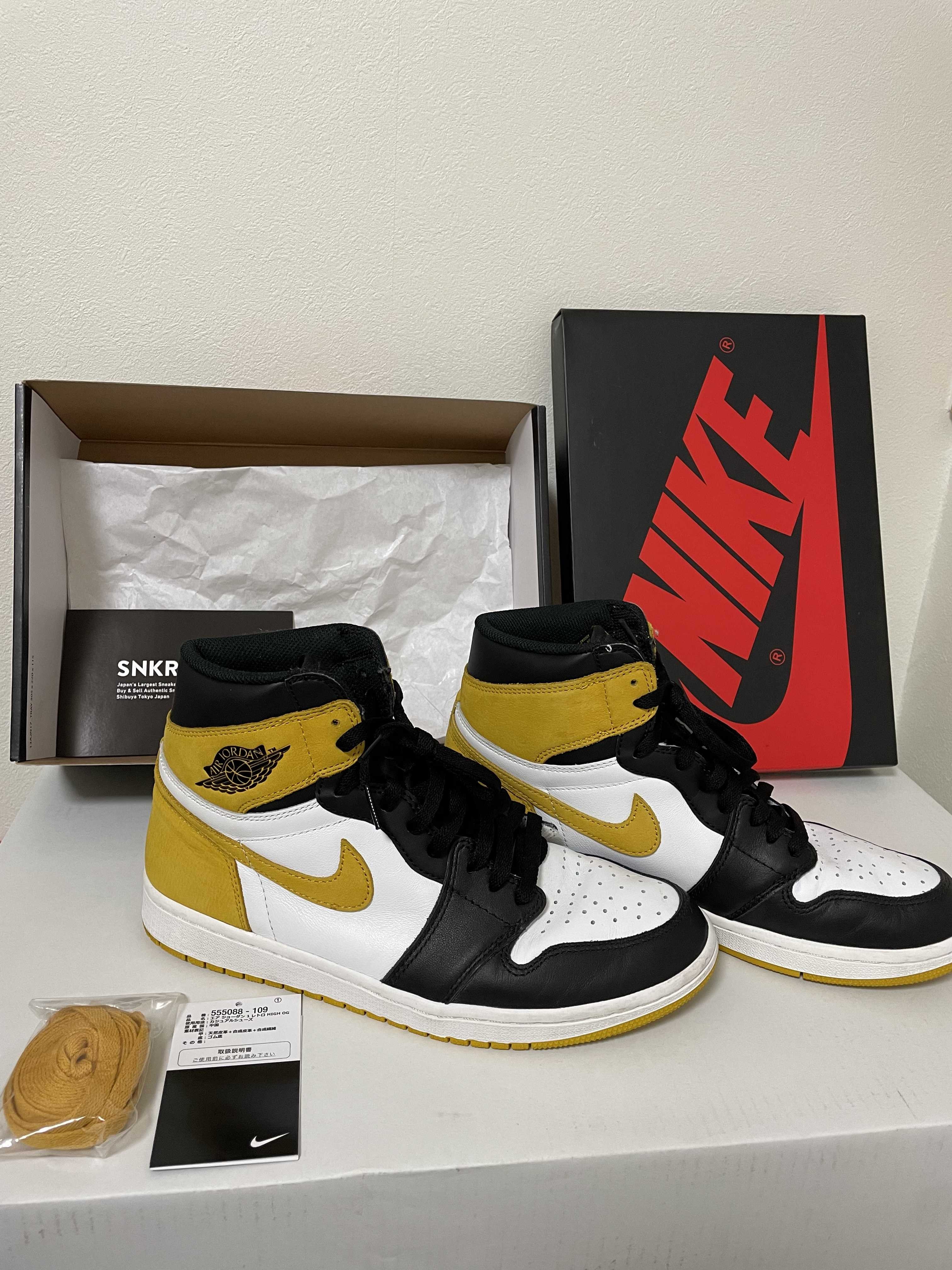 Nike Air Jordan 1 Retro High OG "Black Toe/Yellow Ochre"