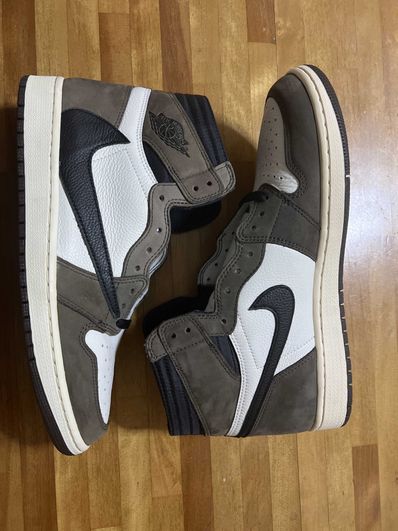 Travis Scott × Nike Air Jordan 1 Retro High OG TS SP "Sail/Dark Mocha"