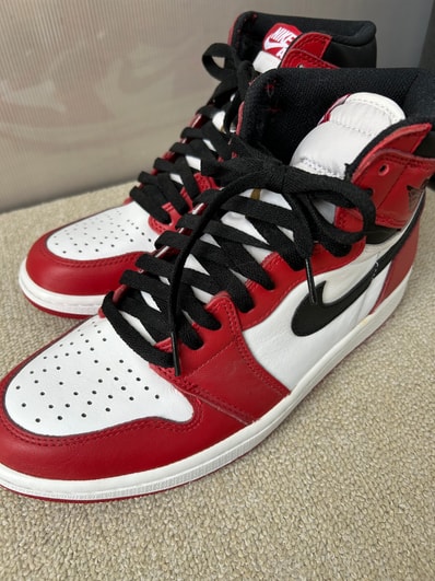 Nike Air Jordan 1 Retro High "Chicago" (2015)