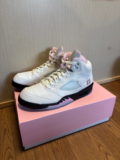 Nike Air Jordan 5 Retro "Medium Soft Pink"