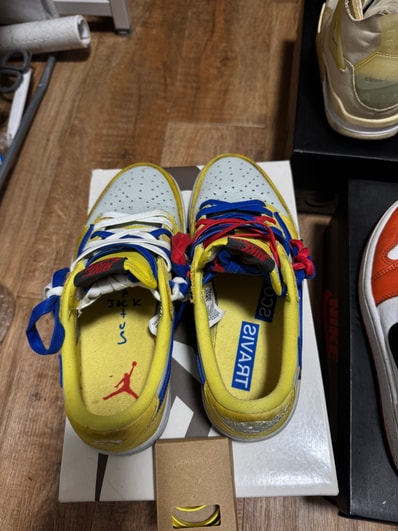 Travis Scott × Nike Women's Air Jordan 1 Retro Low OG "Canary"