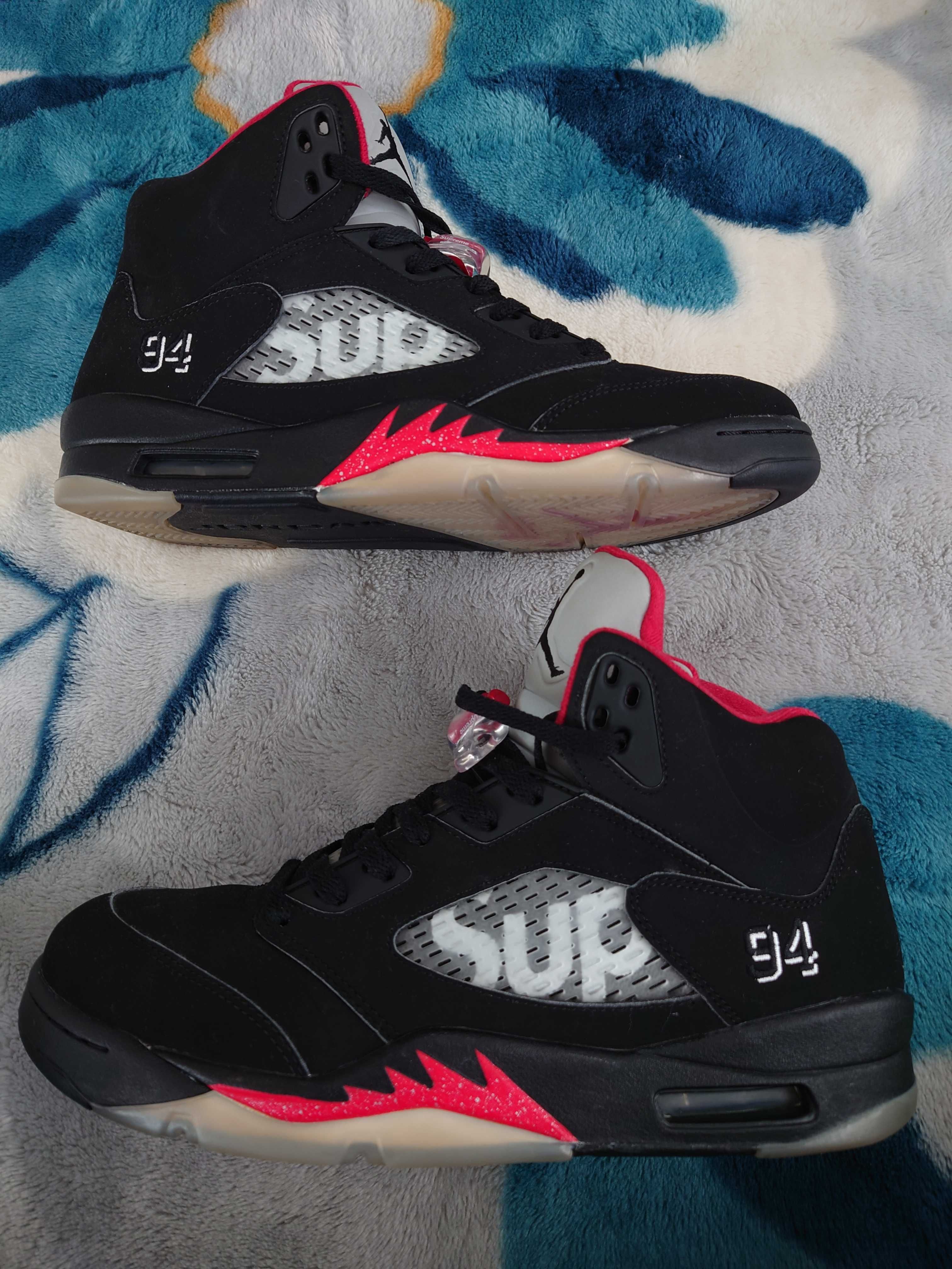 Supreme × Nike Air Jordan 5 Retro "Black"