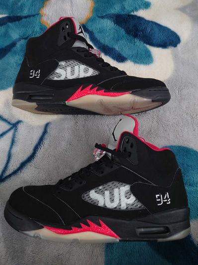 Supreme × Nike Air Jordan 5 Retro "Black"