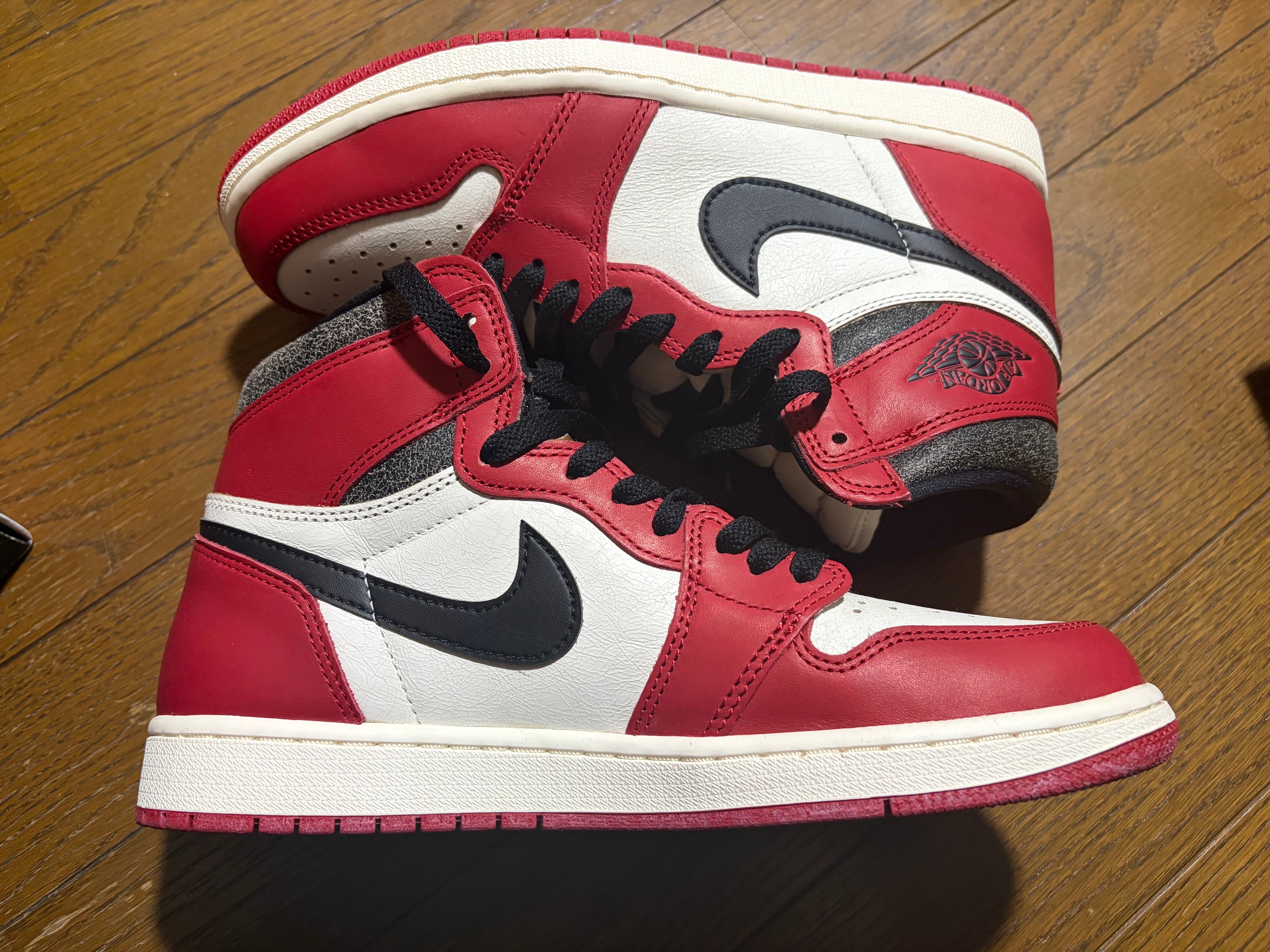 ナイキ エアジョーダン1 ハイ OG "ロスト&ファウンド/シカゴ"