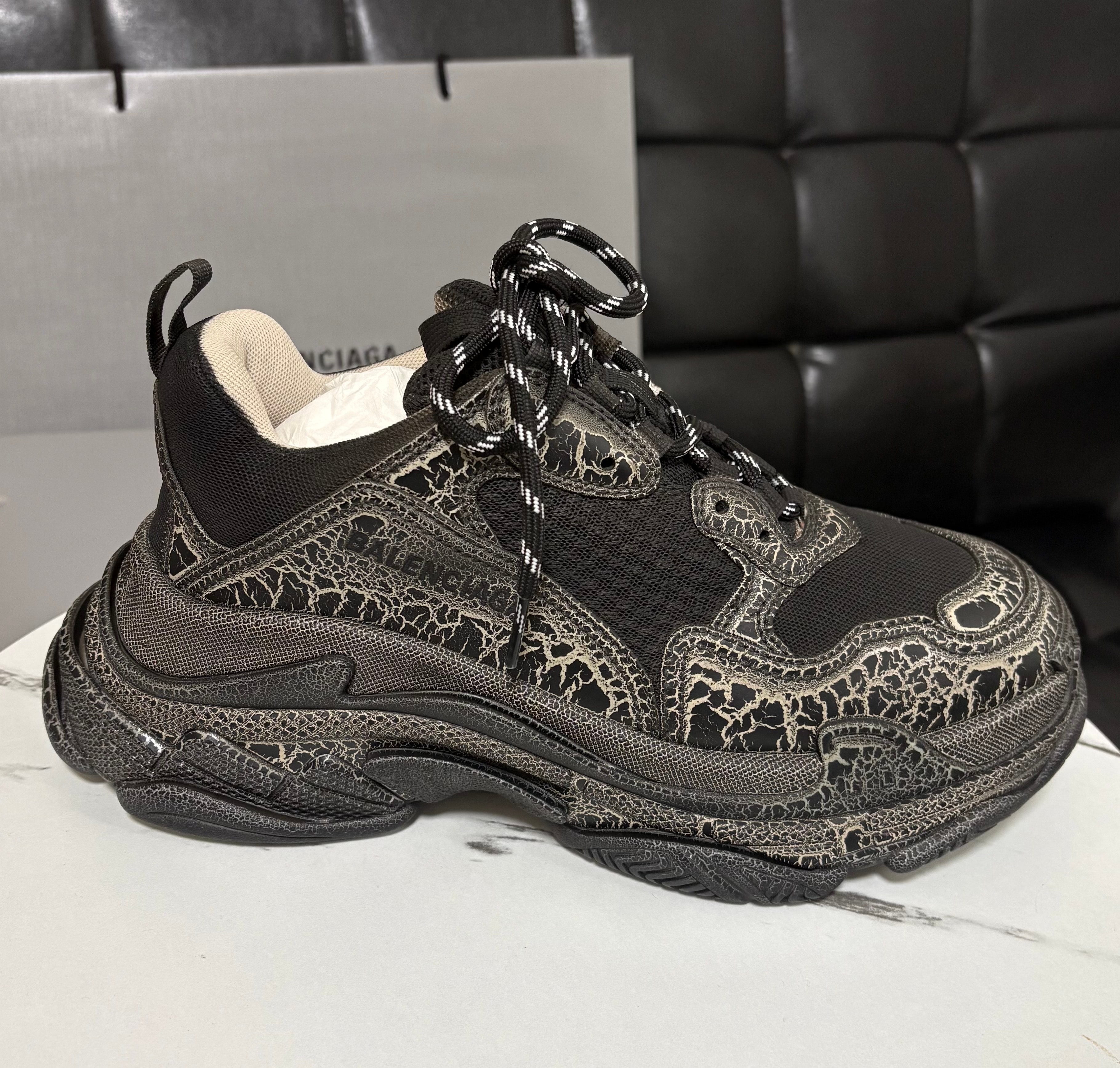 BALENCIAGA Triple S "Faded Black"