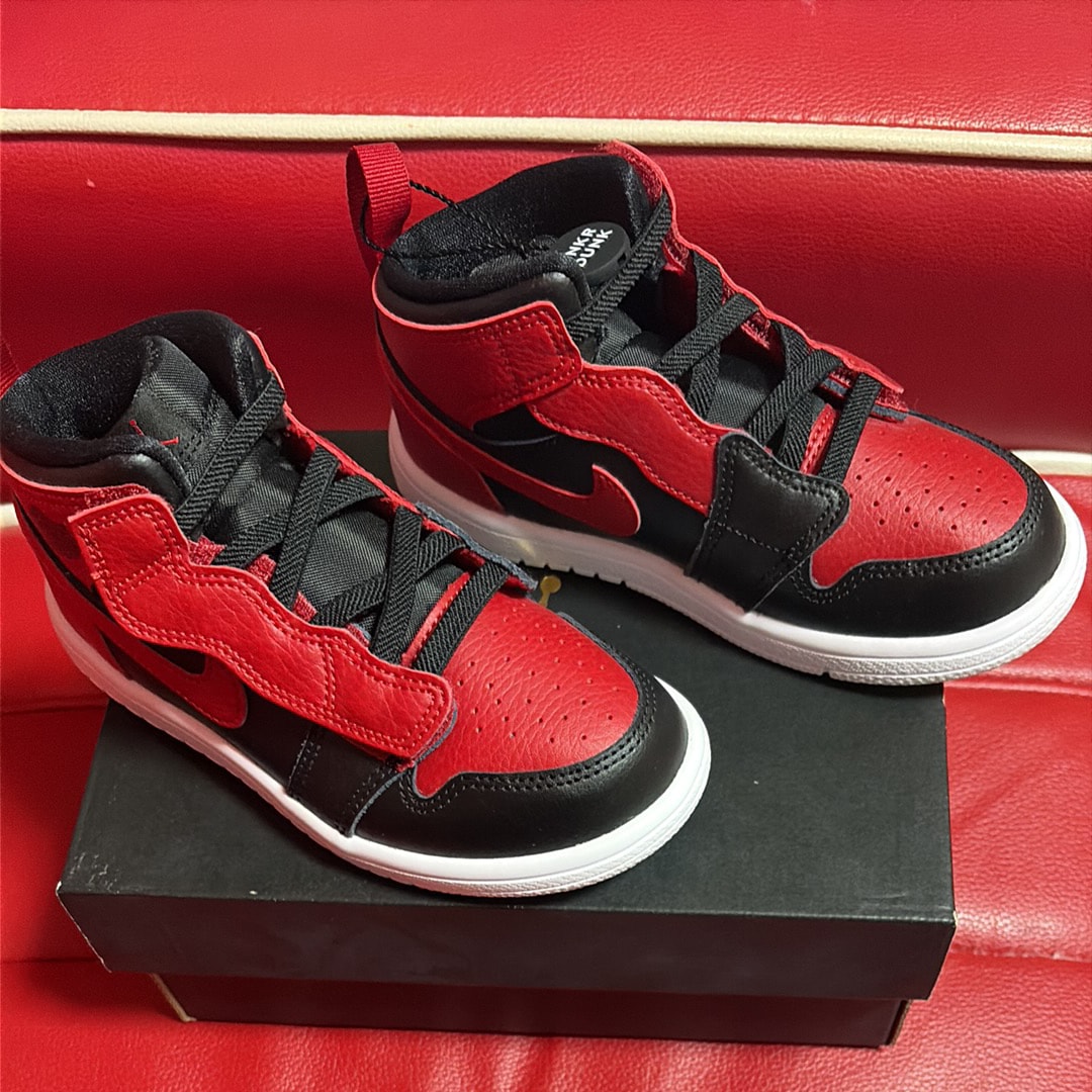 Nike TD Jordan 1 Mid "Bred"