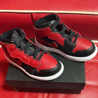 Nike TD Jordan 1 Mid "Bred"