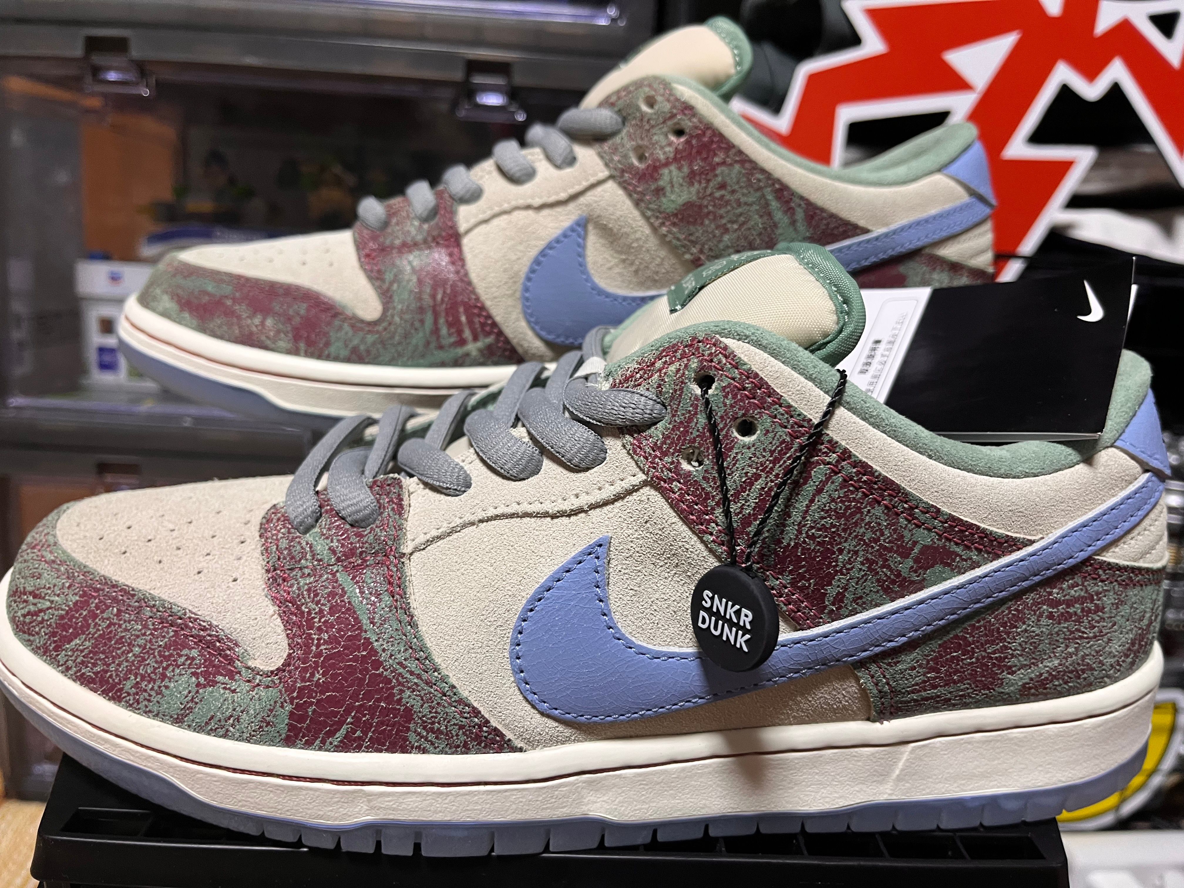 Crenshaw Skate Club × Nike SB Dunk Low PRO QS "Sail/Light Blue-Cedar"