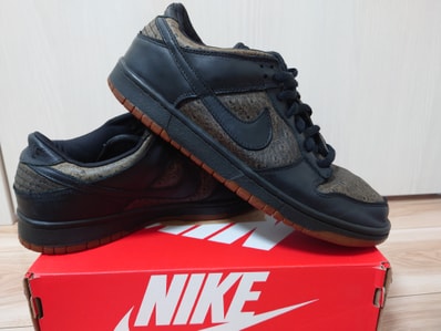 Nike SB Dunk Low "Ostrich"