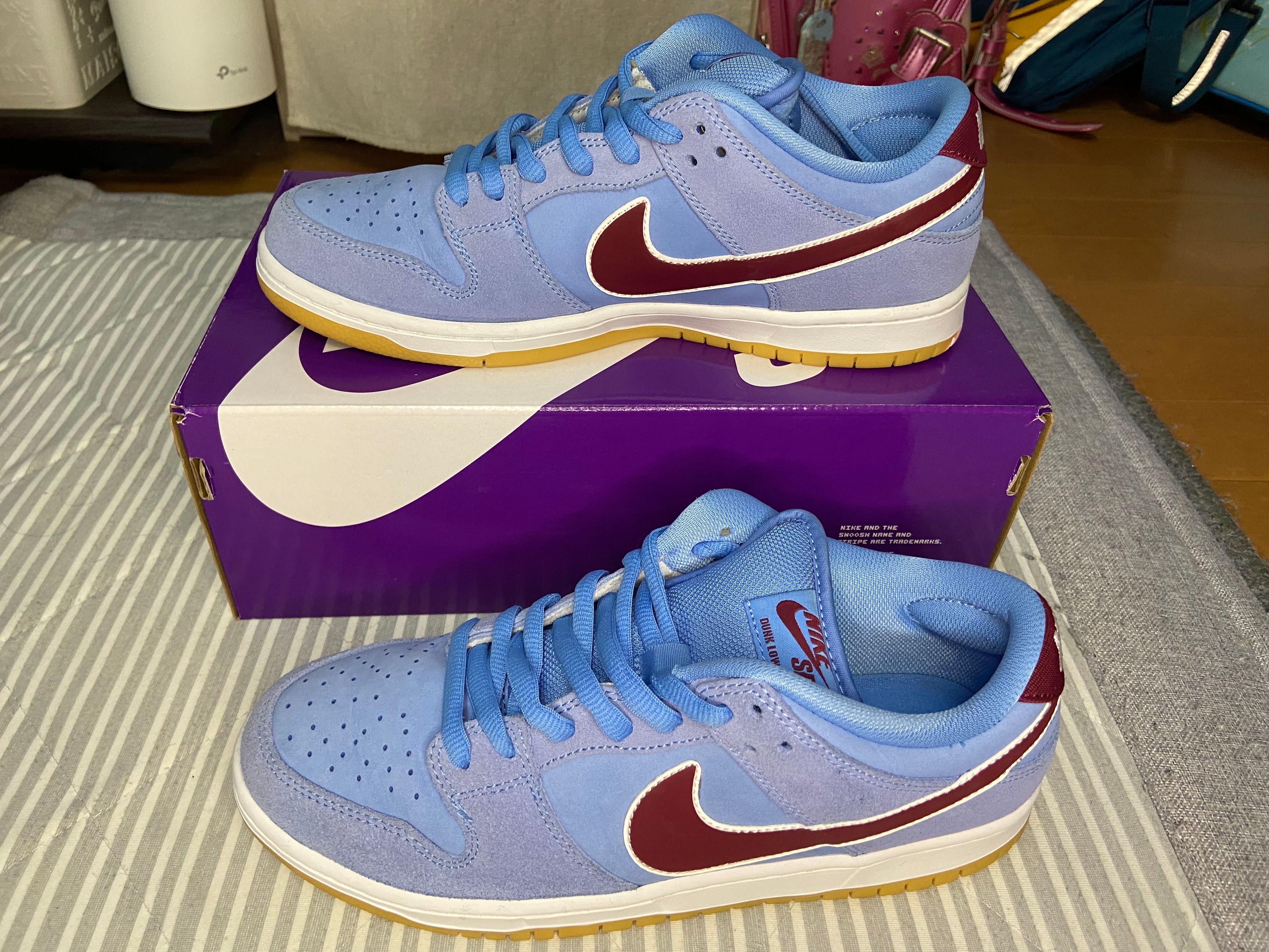 Nike SB Dunk Low Pro "Philadelphia Phillies/Valor Blue and Team Maroon"
