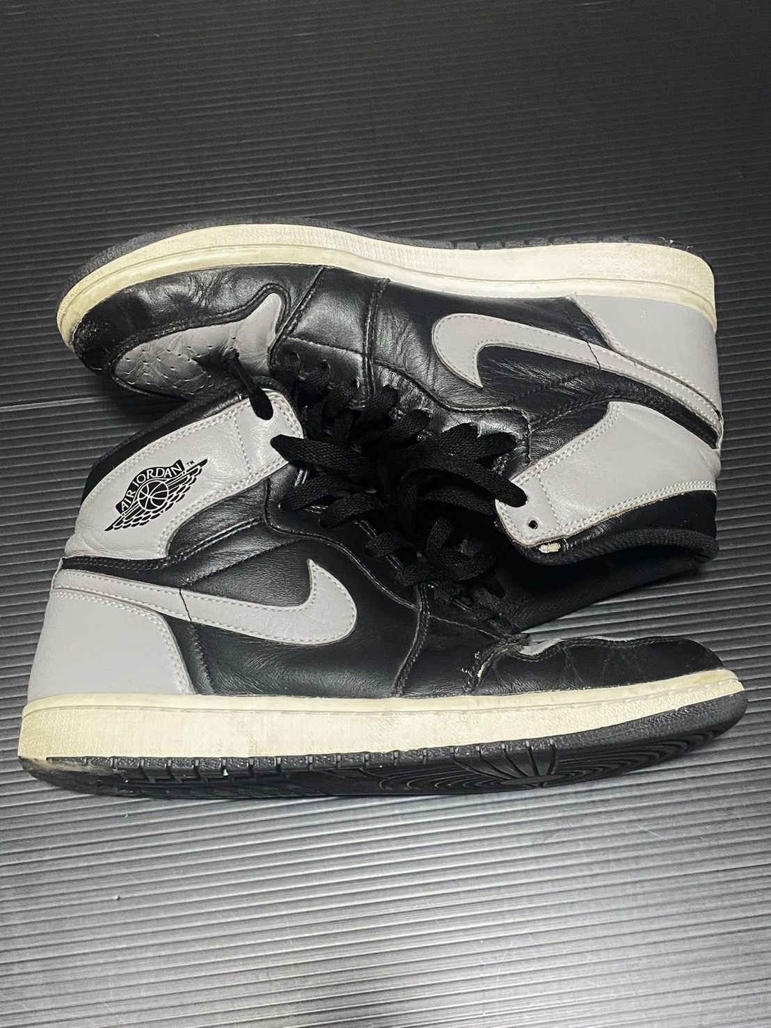 Air Jordan 1 ホワイト/グレー/ブラック 2025年最新】エアジョーダン1/AJ1 人気・新作/新品・中古通販
