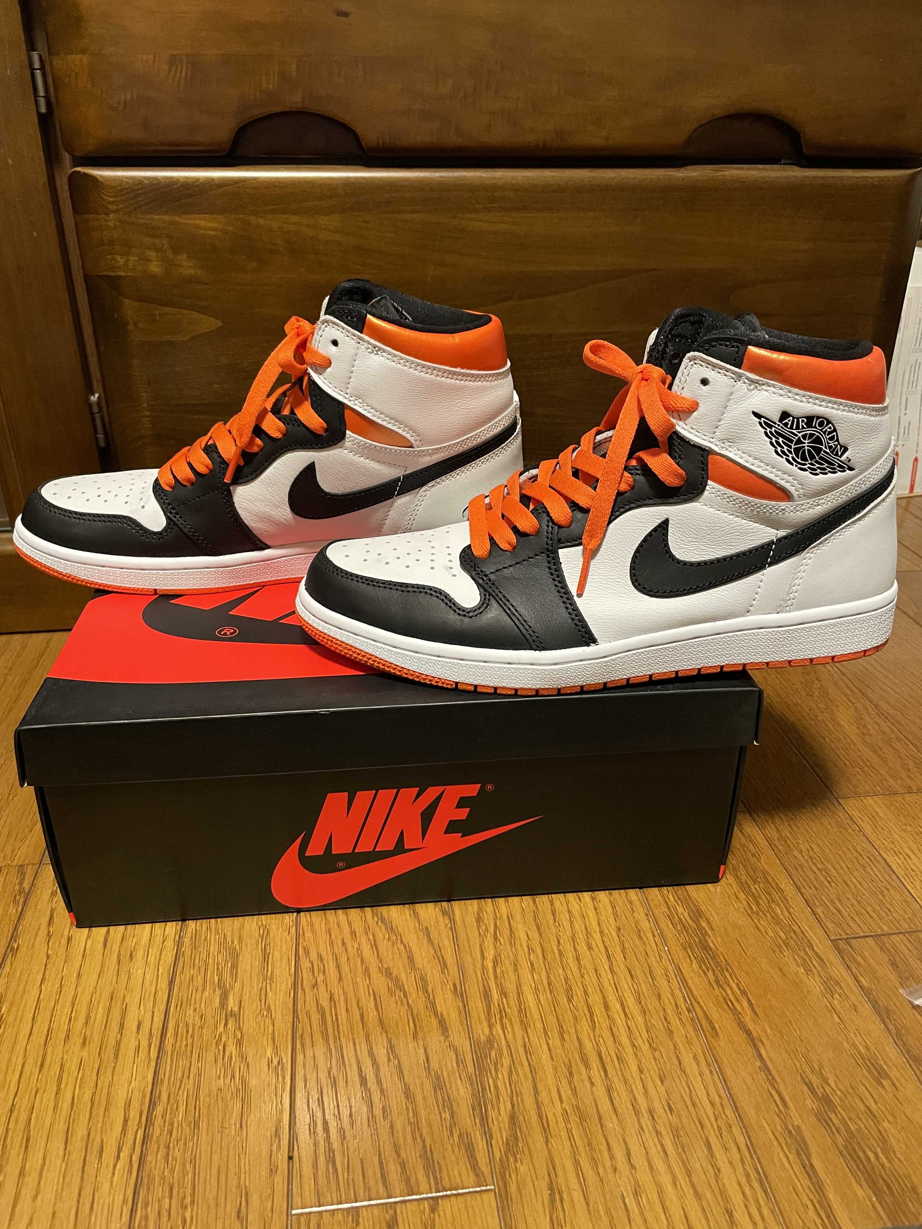 Nike Air Jordan 1 Retro High OG "Electro Orange"