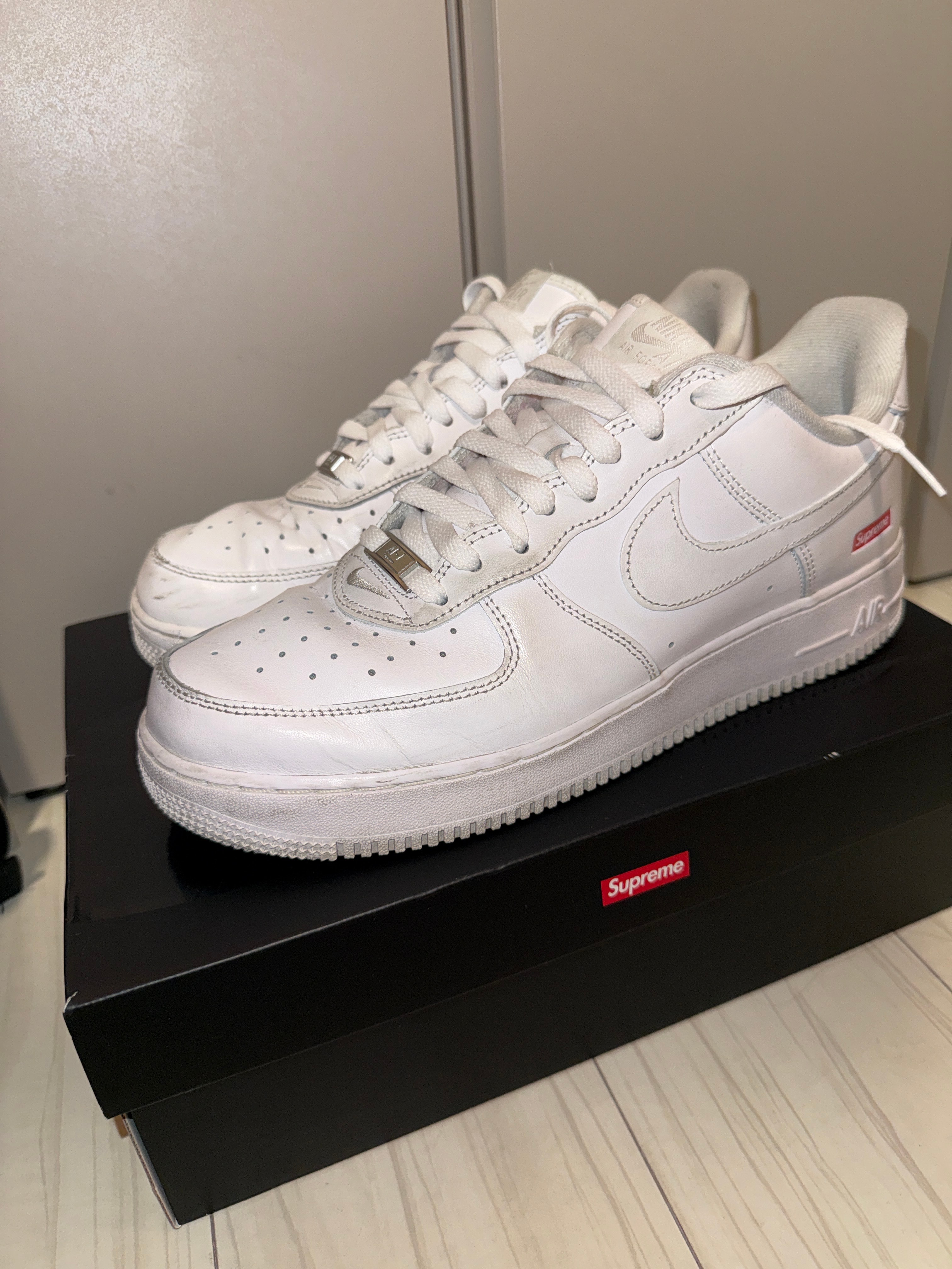 Supreme × Nike Air Force 1 Low "White"