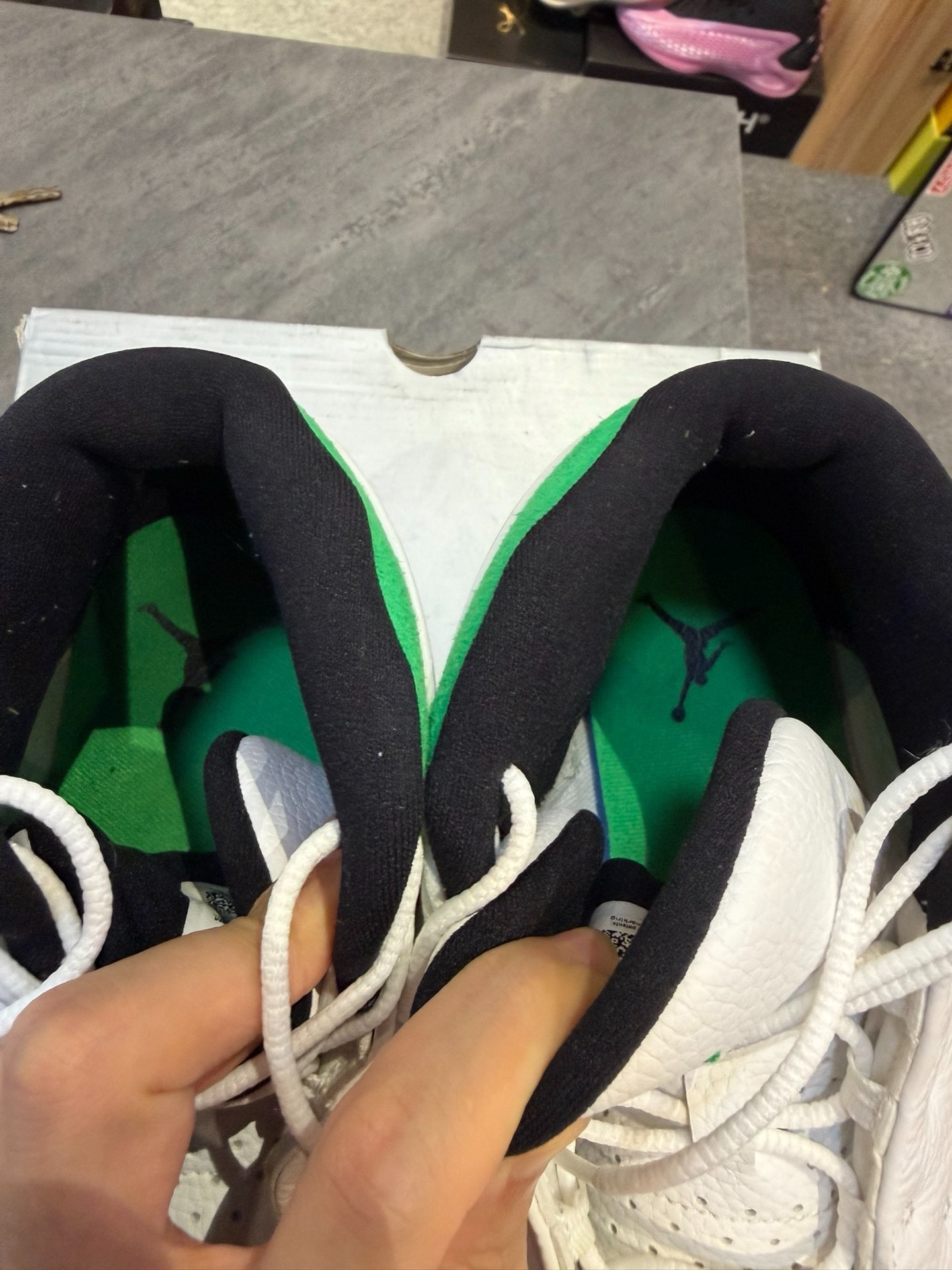 Nike Air Jordan 13 "Lucky Green"