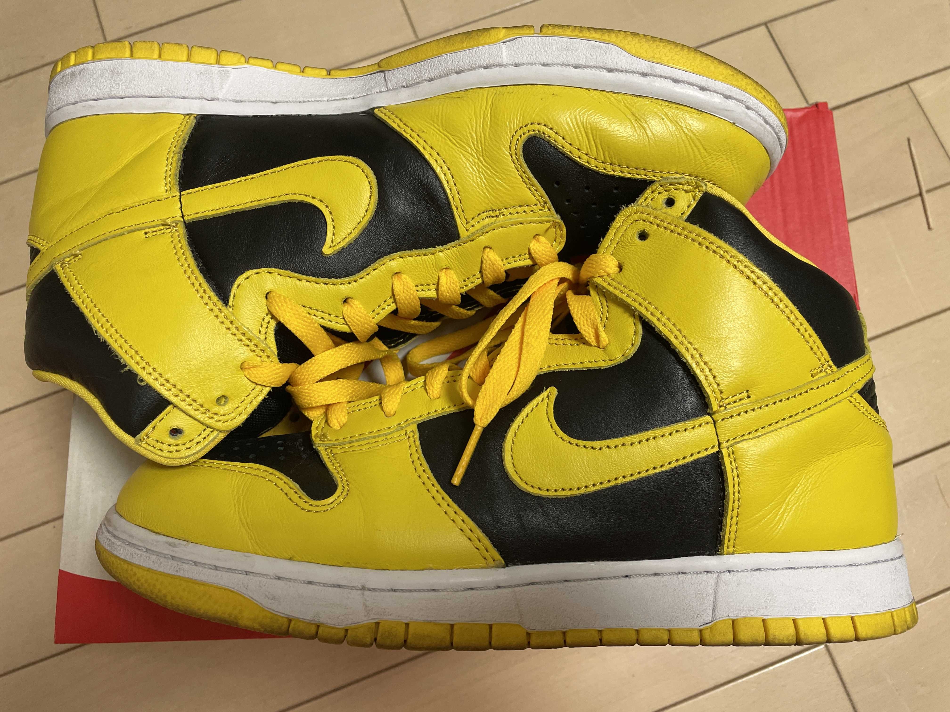 Nike Dunk High "Black/Varsity Maize"