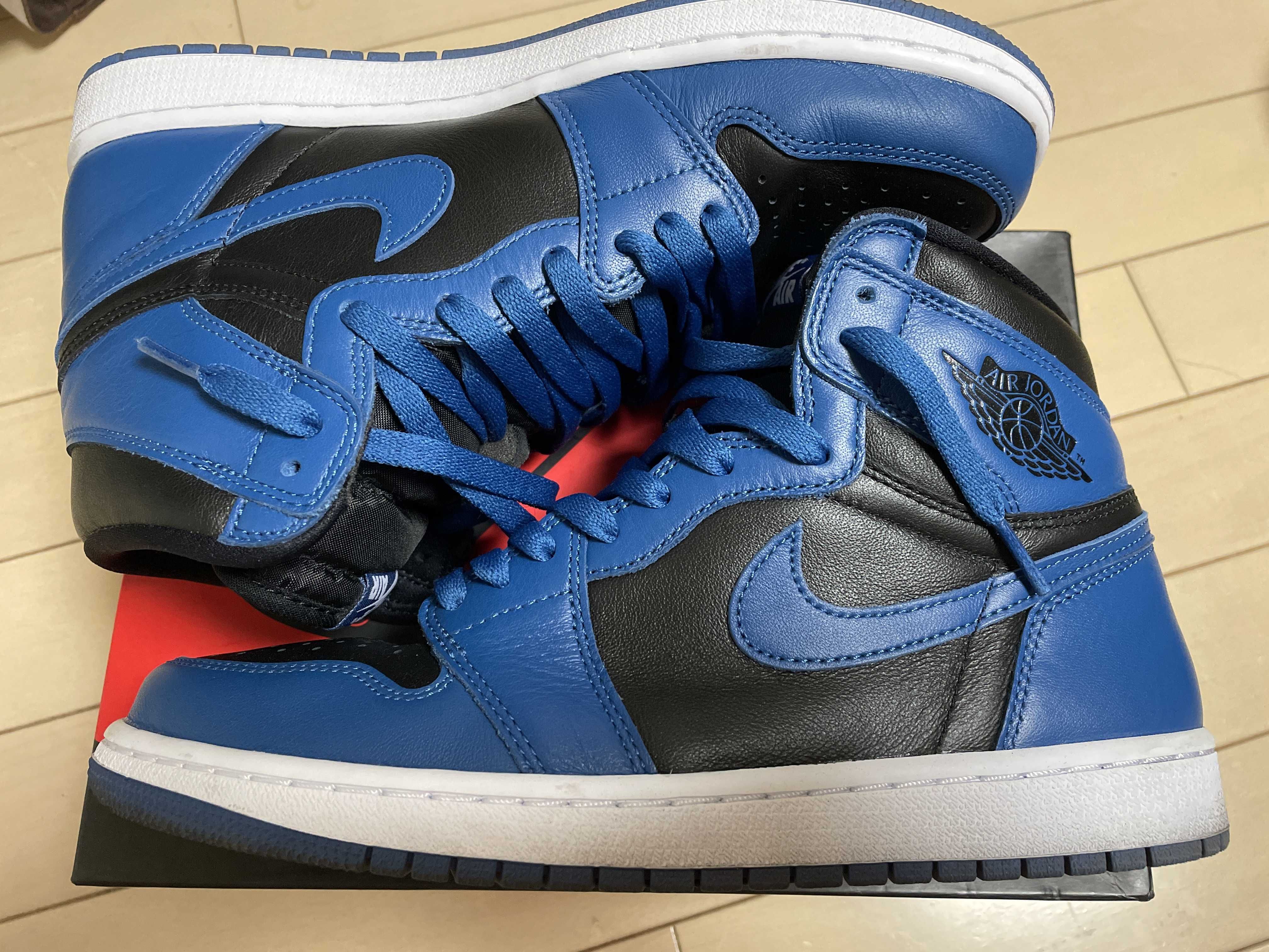 Nike Air Jordan 1 Retro High OG "Dark Marina Blue"