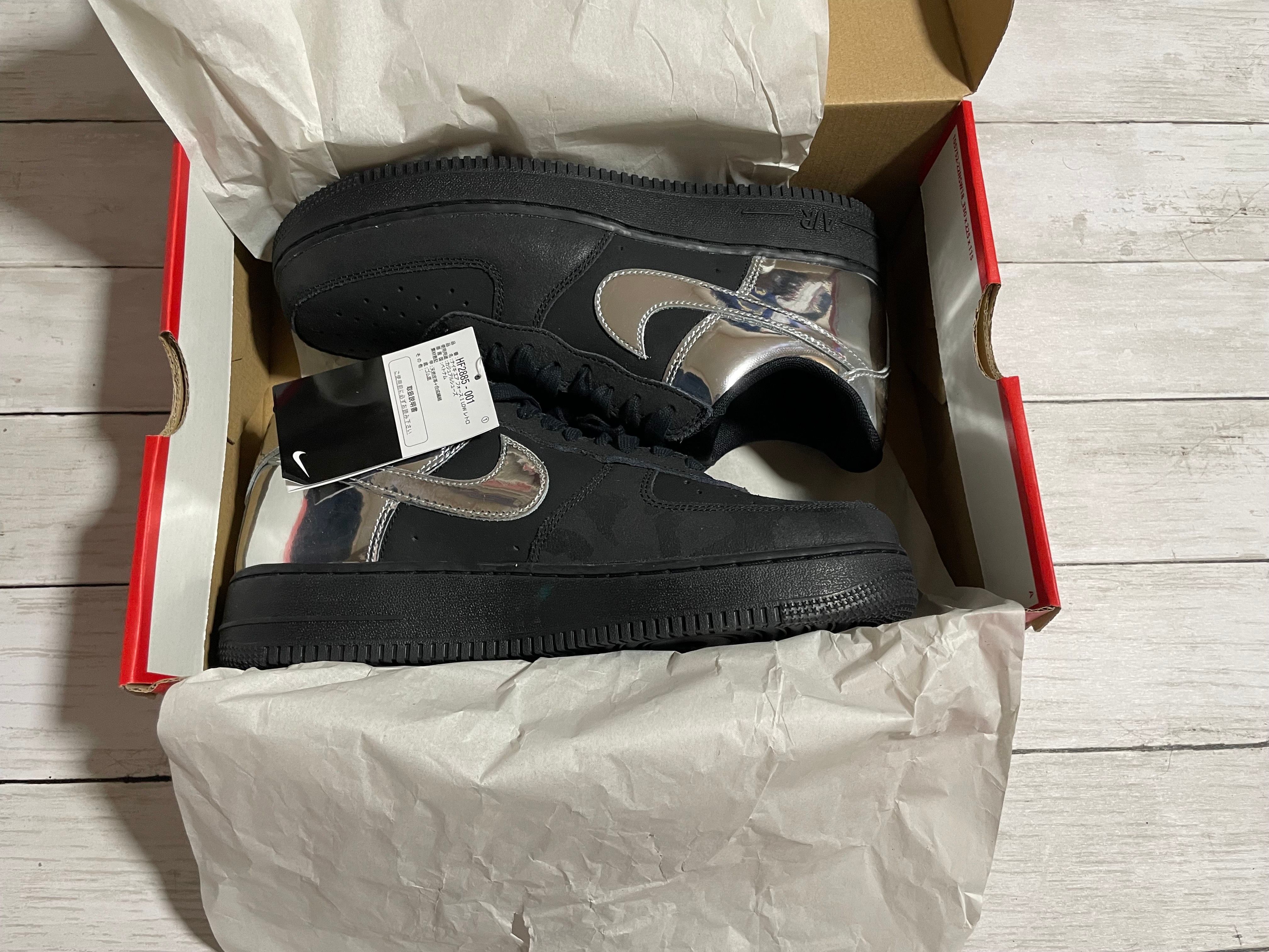 Nike Air Force 1 Low "Black and Metallic Silver"
