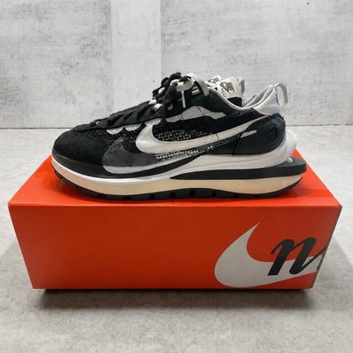 sacai × Nike Vapor Waffle "Black and White"