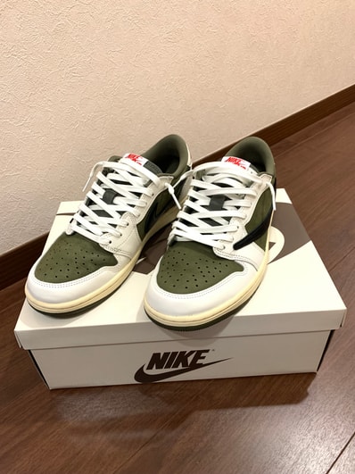 Travis Scott × Nike Air Jordan 1 Low OG SP "Reverse Olive"