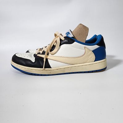 Travis Scott × fragment design × Nike Air Jordan 1 Low OG SP "Military Blue"