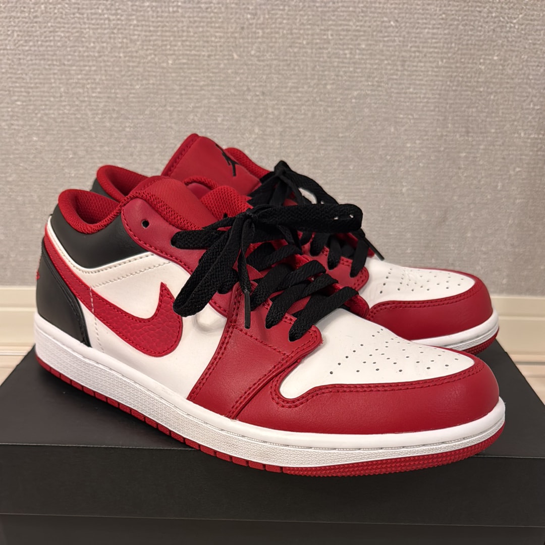 ナイキ エアジョーダン1 ロー "ホワイト/ジムレッド/ブラック"