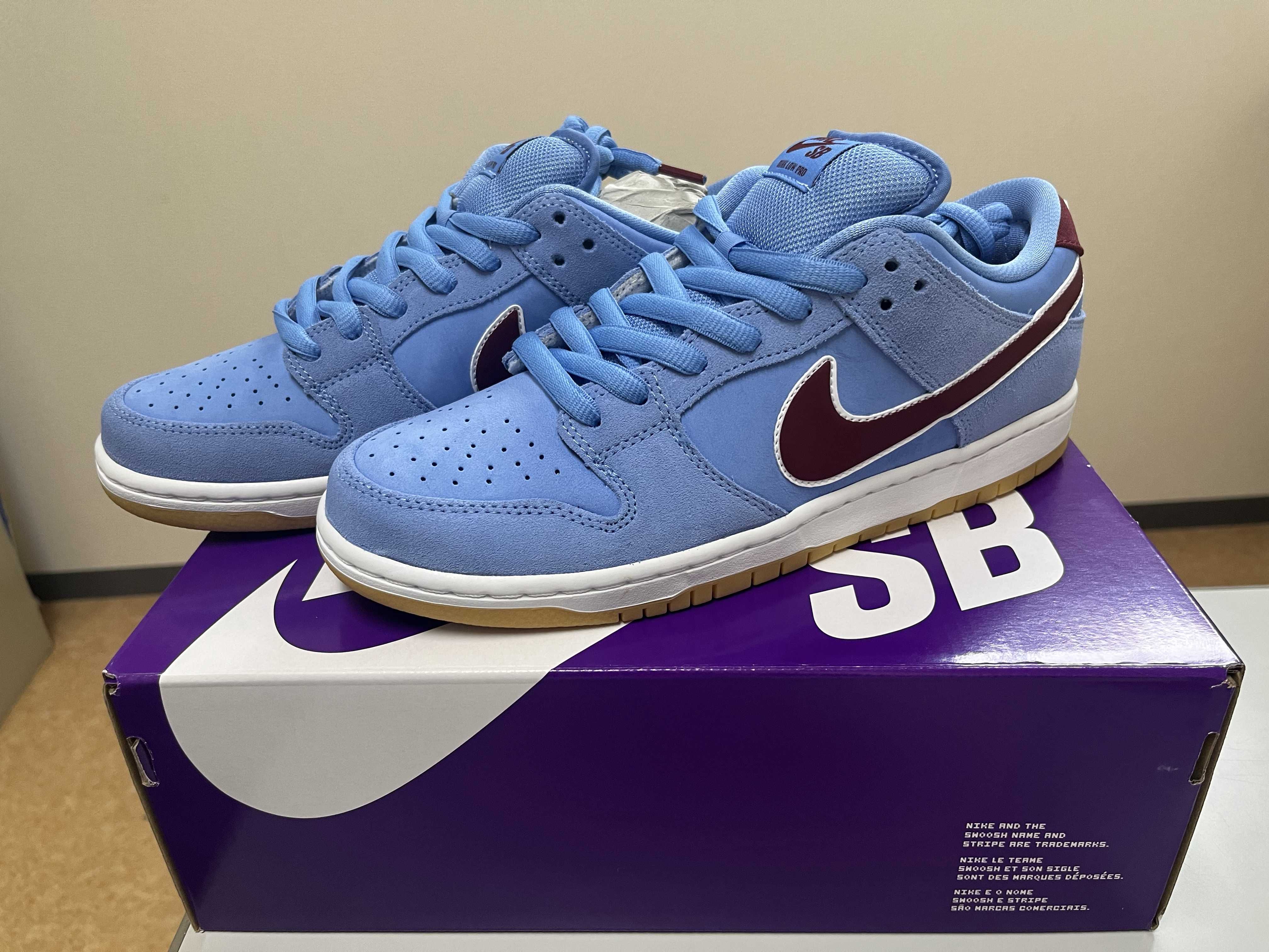 Nike SB Dunk Low Pro "Philadelphia Phillies/Valor Blue and Team Maroon"