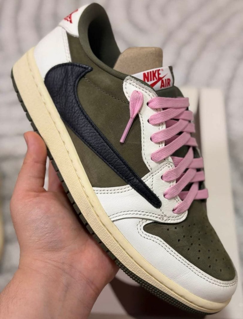 Travis Scott × Nike Air Jordan 1 Low OG SP "Reverse Olive"