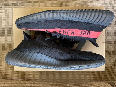 adidas YEEZY Boost 350 V2 "Core Black/Red"