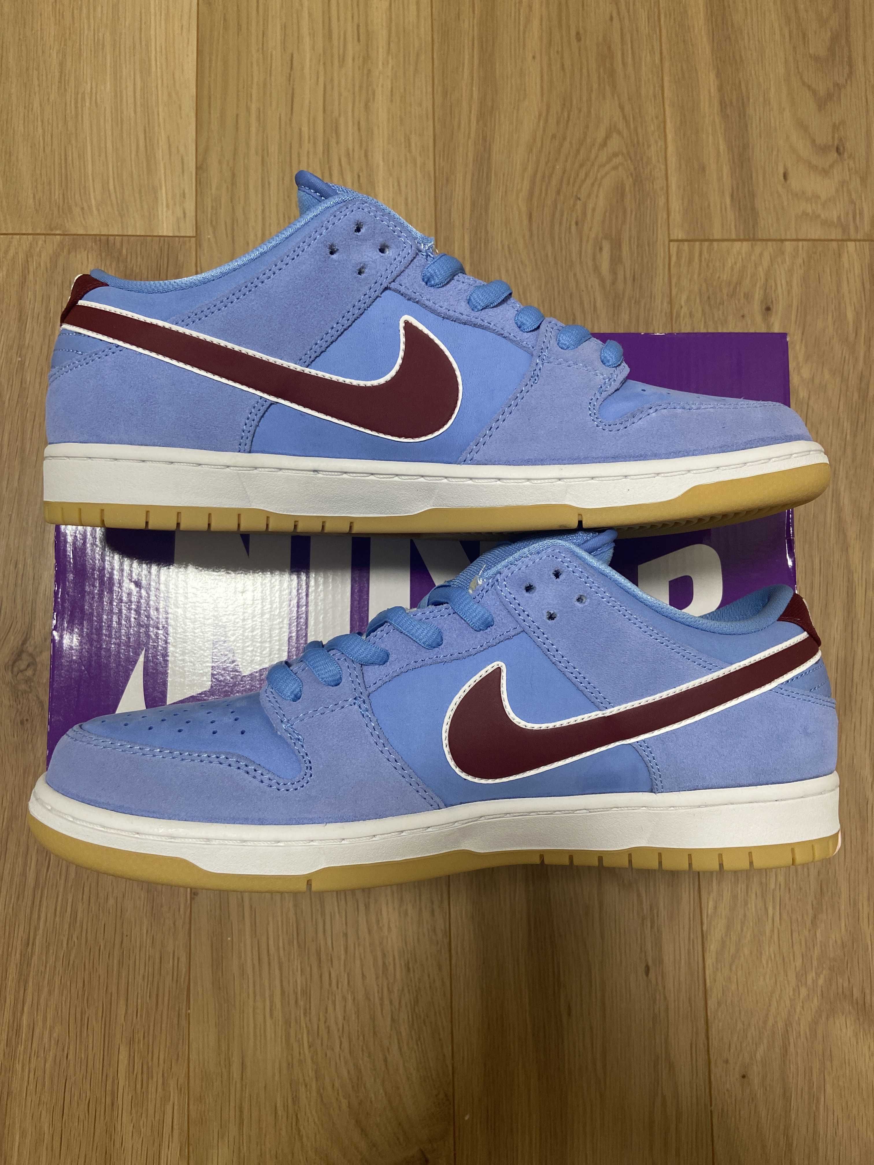 Nike SB Dunk Low Pro "Philadelphia Phillies/Valor Blue and Team Maroon"