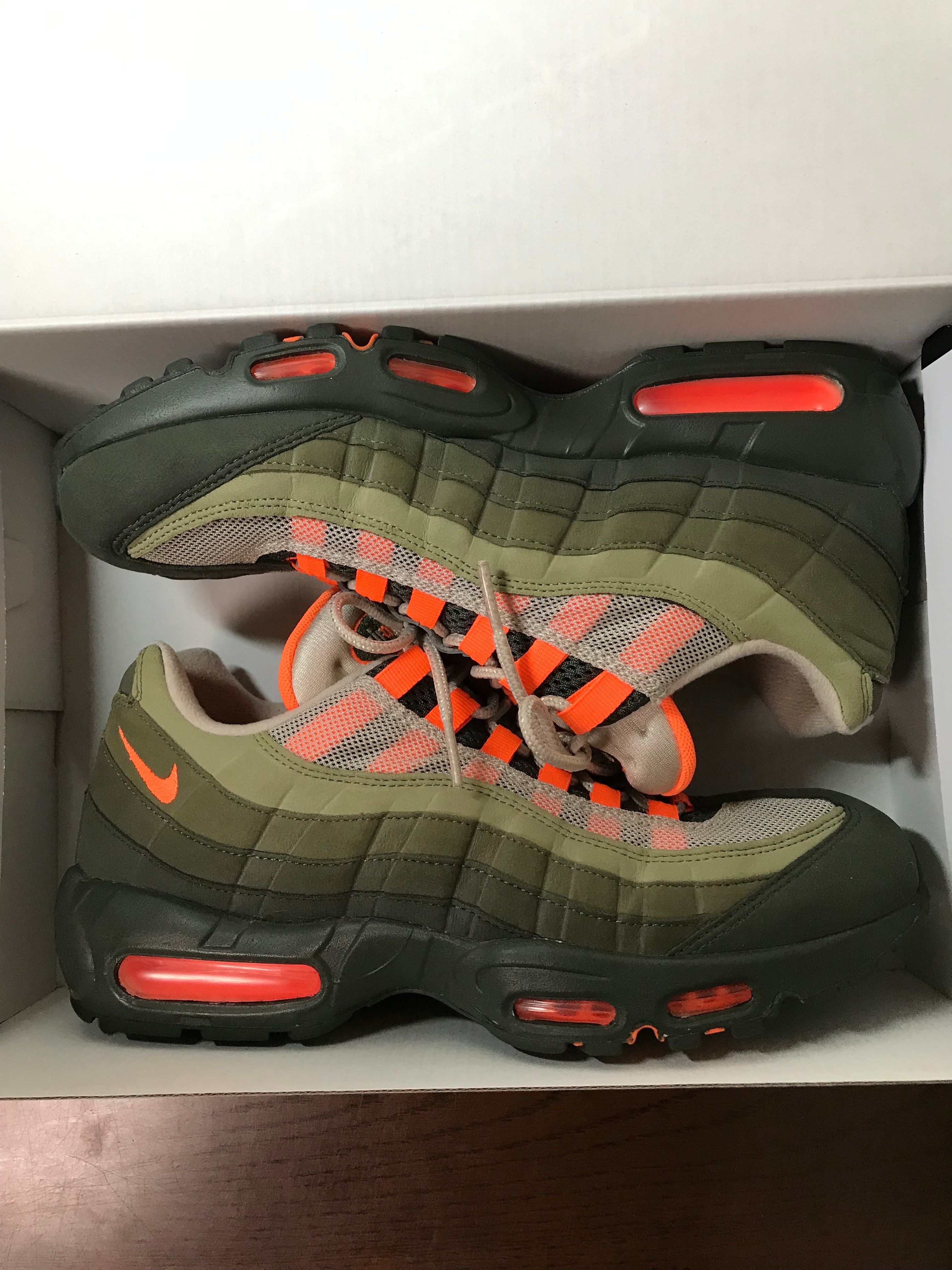 Nike Air Max 95 "String/Total Orange"