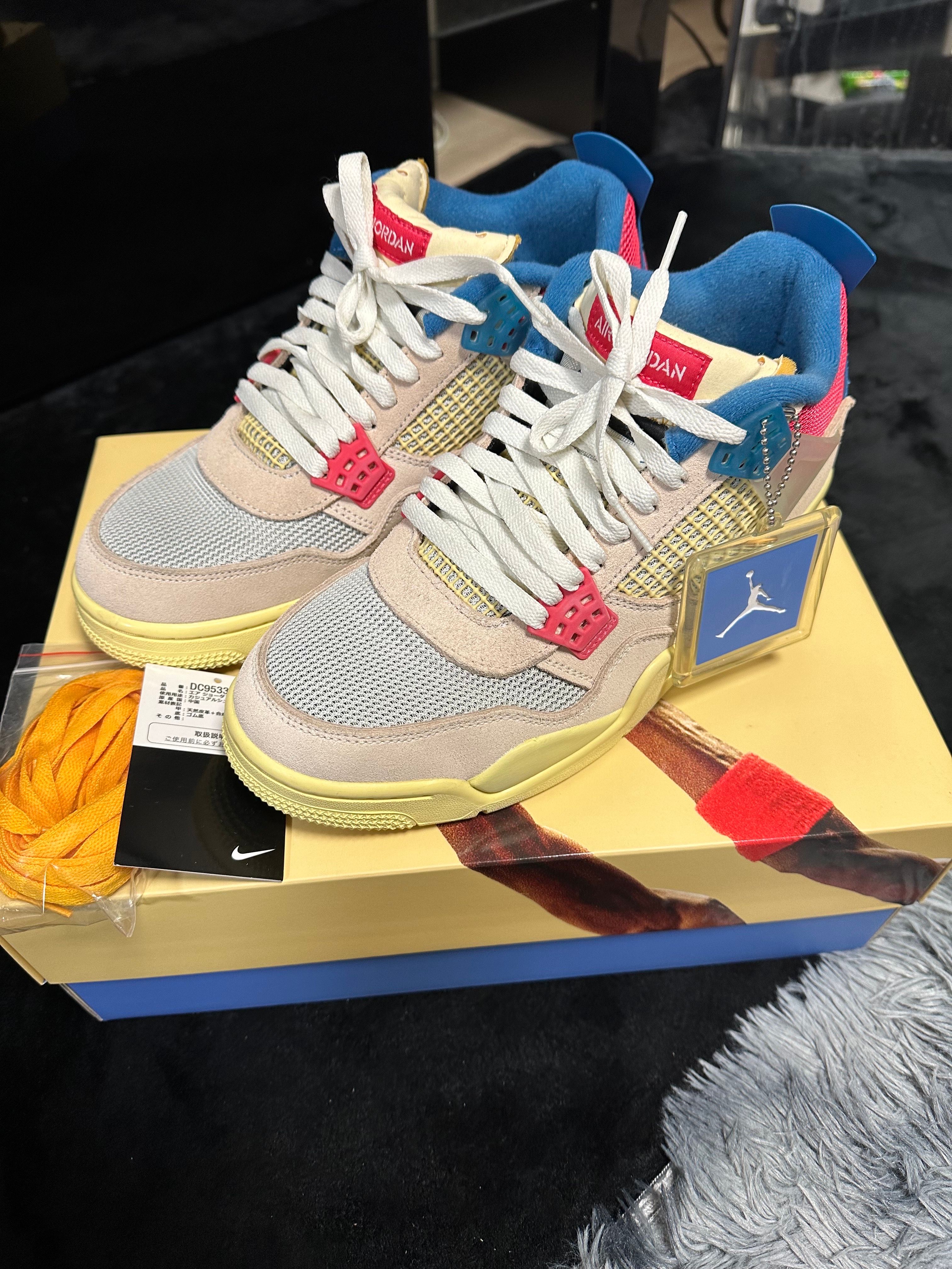 UNION × Nike Air Jordan 4 SP "Guava Ice/Light Fusion Red"