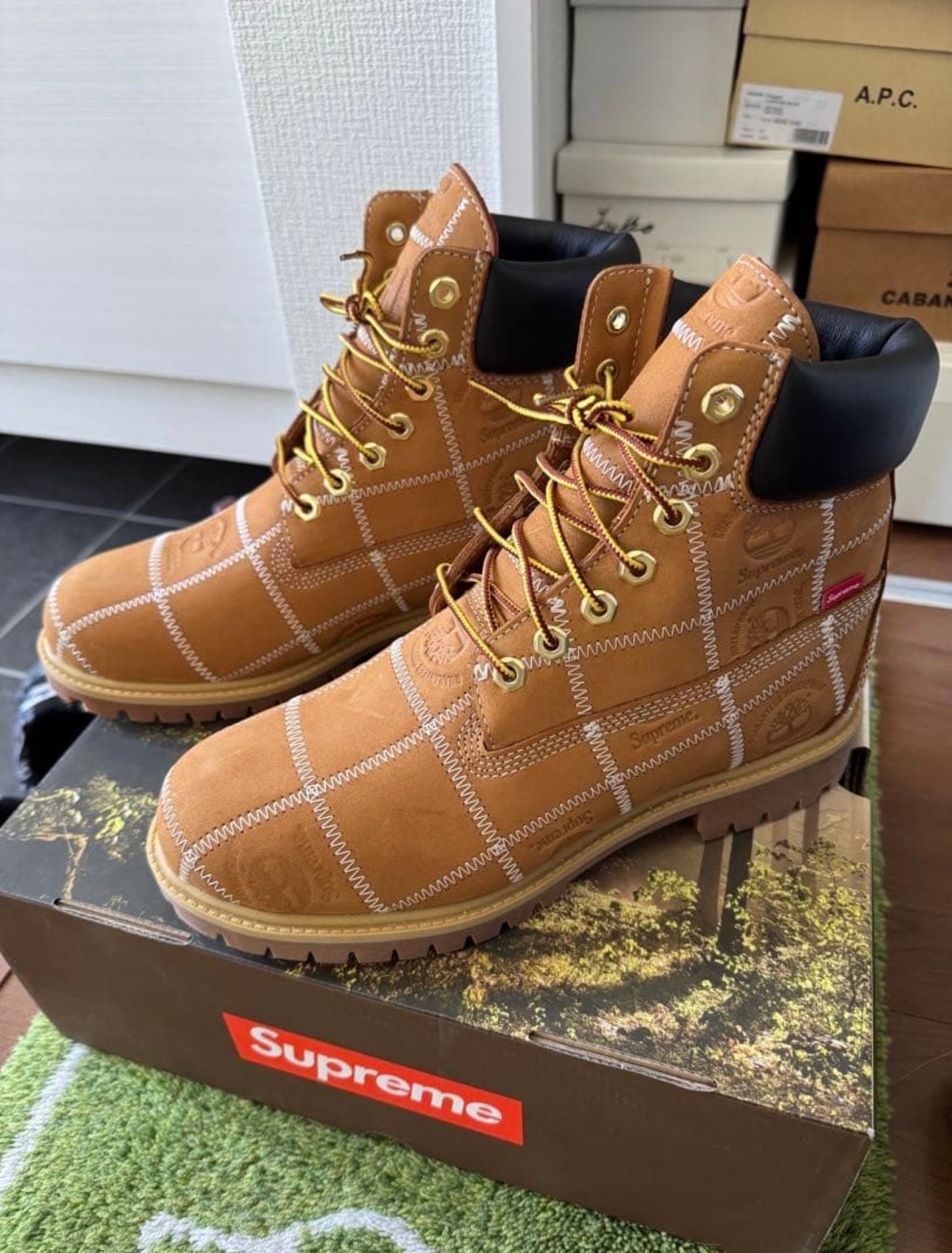 Supreme × Timberland Patchwork 6 Inch Premium Boot "Wheat"