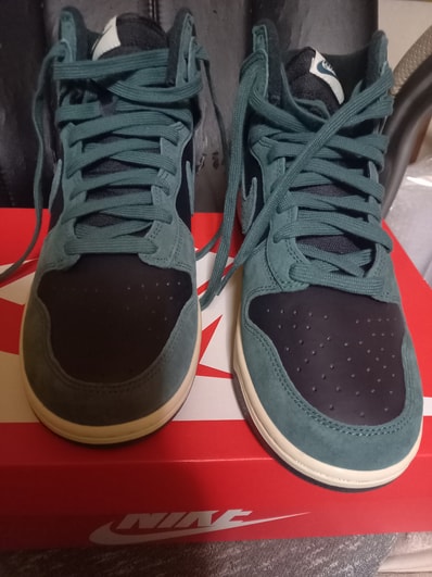 Nike Dunk High Retro PRM "Black and Deep Green"