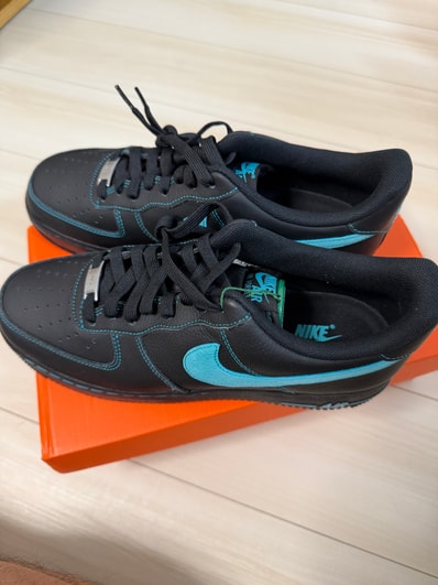Nike Air Force 1 Low "Black Tiffany"