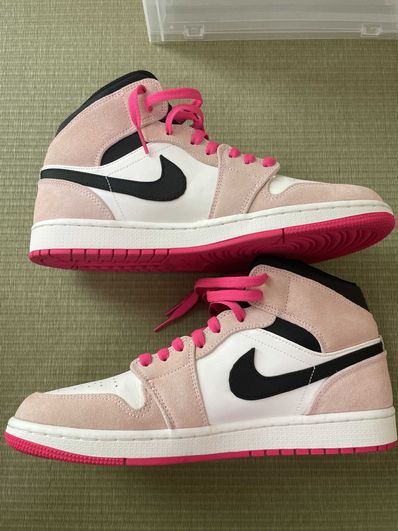 Nike Air Jordan 1 Mid "Crimson Tint"