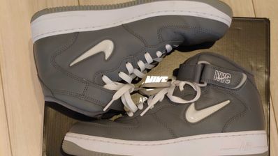 Nike Air Force 1 Mid NYC "Cool Grey"